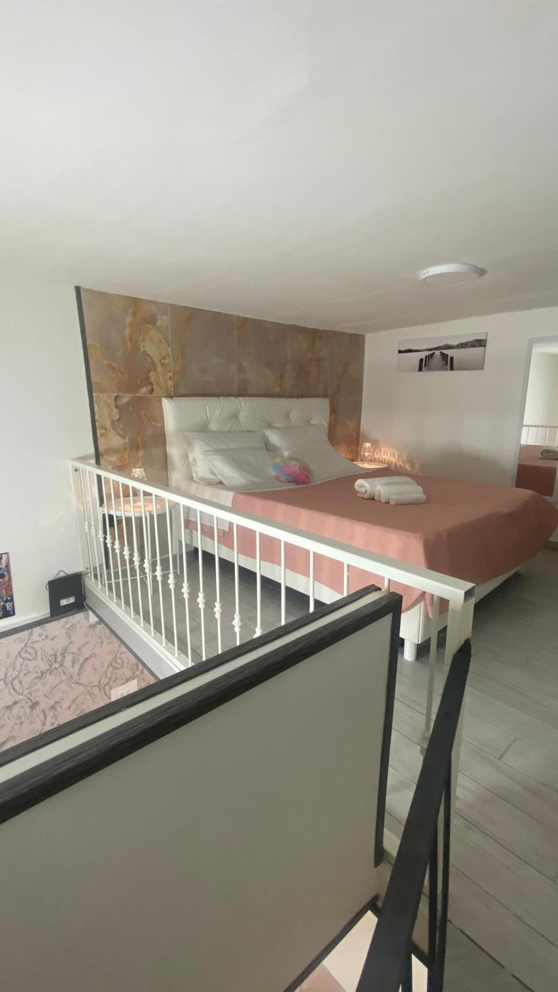 Appartement House Sasymary